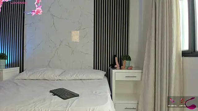 JackAndRosse  online show from November 2025 01:55:01 PM