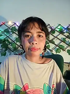 Snapshot of dolliette24 chatting on May 2026 04:09:02 AM dolliette24 online show from May 2026 04:09:02 AM