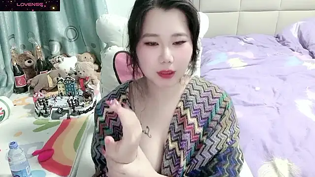 Onlyxixi online show from November 2025 02:49:02 PM