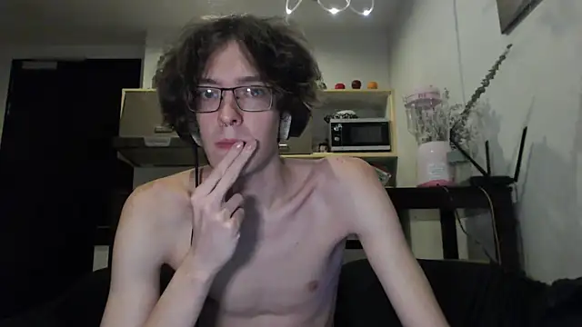 Snapshot of LovesomeCookie chatting on September 2025 03:55:01 PM LovesomeCookie online show from September 2025 03:55:01 PM