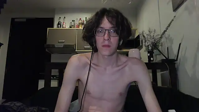 Snapshot of LovesomeCookie chatting on September 2025 11:20:02 AM LovesomeCookie online show from September 2025 11:20:02 AM