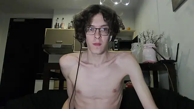 Snapshot of LovesomeCookie chatting on October 2025 02:03:02 PM LovesomeCookie online show from October 2025 02:03:02 PM