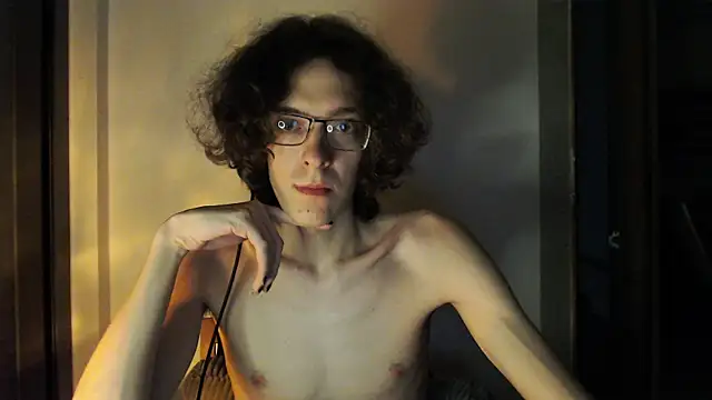 LovesomeCookie online show from May 2026 11:40:01 AM