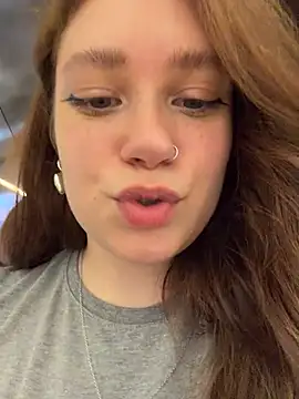Snapshot of lucy-joy chatting on July 2026 10:07:02 AM lucy-joy online show from July 2026 10:07:02 AM