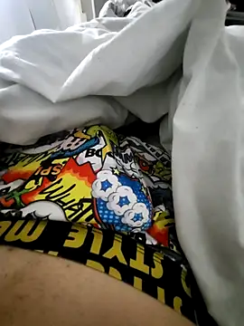 Snapshot of BobyKifff chatting on October 2025 11:42:01 AM BobyKifff online show from October 2025 11:42:01 AM