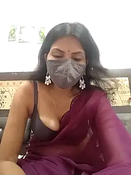 Snapshot of Yourhotsweetgirl chatting on September 2025 05:47:02 PM Yourhotsweetgirl online show from September 2025 05:47:02 PM
