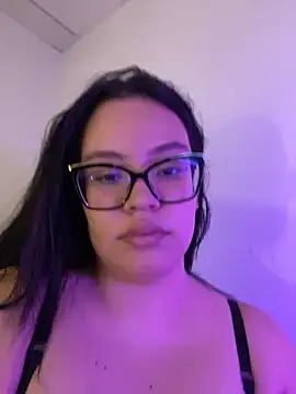 Snapshot of Emily_Taylor2 chatting on October 2025 02:23:02 AM Emily Taylor2 online show from October 2025 02:23:02 AM