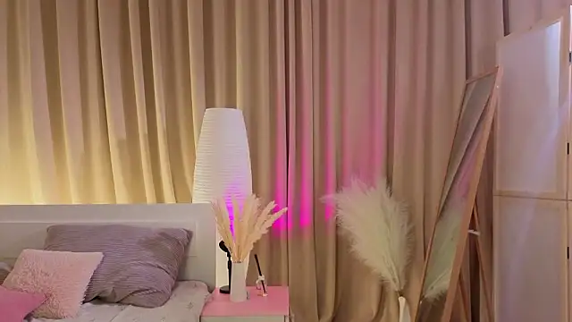 AvrilLeMell online show from February 2026 09:37:02 PM