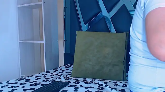 karla sexy21 online show from November 2025 04:18:01 AM