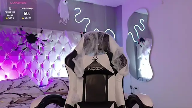 Megan  cole1 online show from October 2025 04:12:02 AM