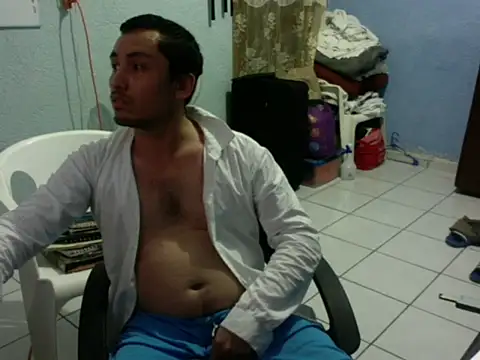 Snapshot of hornymkguyfun chatting on January 2026 04:50:02 AM hornymkguyfun online show from January 2026 04:50:02 AM