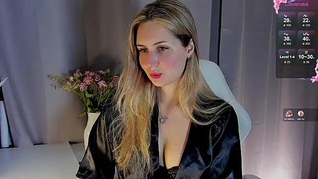 coldcherryeclipse  online show from April 2026 06:13:02 PM