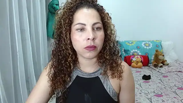 Snapshot of Yanis_Ariel12 chatting on September 2025 11:18:02 PM Yanis Ariel12 online show from September 2025 11:18:02 PM