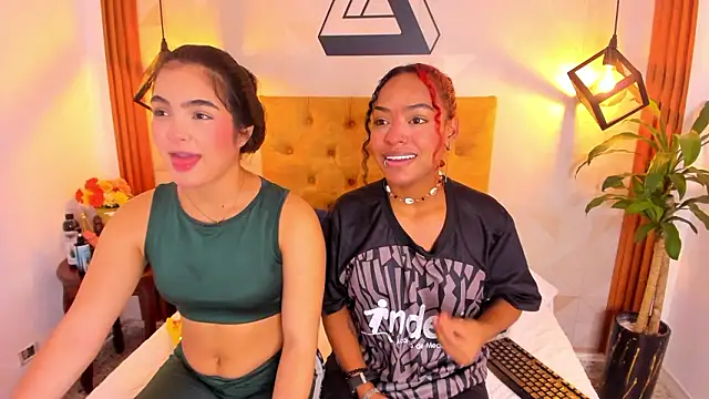 violet sweet19 online show from March 2026 01:18:01 PM