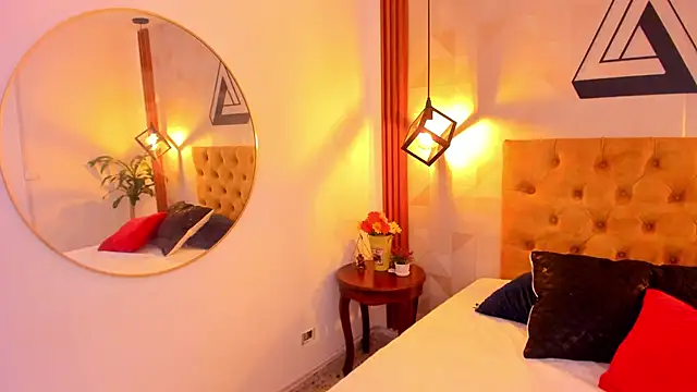 violet sweet19 online show from March 2026 11:59:01 AM