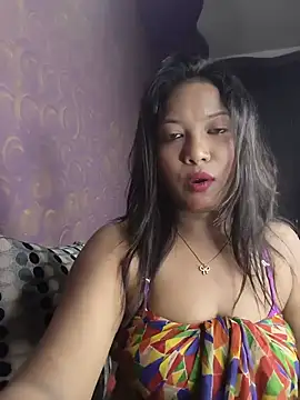 Snapshot of hornyzinia123 chatting on June 2026 03:22:02 AM hornyzinia123 online show from June 2026 03:22:02 AM