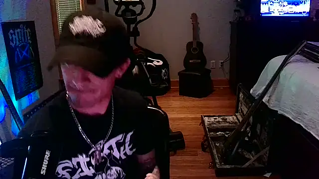 LEVIATHANX666 online show from April 2026 05:11:01 PM