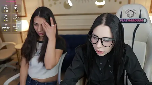 Snapshot of VivianSweet_ chatting on February 2026 11:32:01 AM VivianSweet online show from February 2026 11:32:01 AM