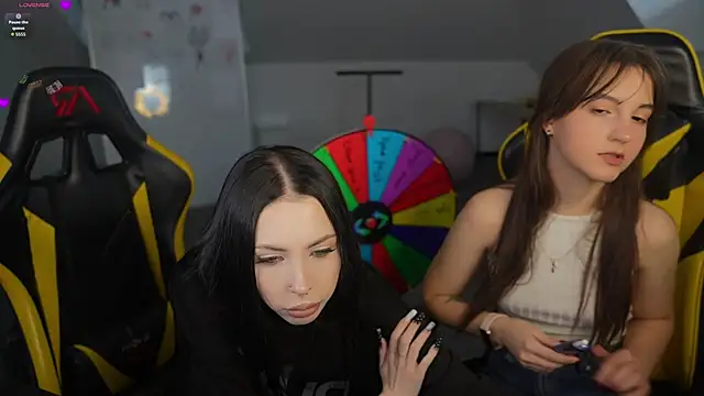 VivianSweet  online show from April 2026 10:31:01 AM