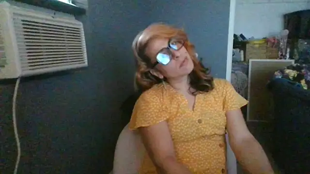 Snapshot of mayra_mayhem chatting on May 2026 02:12:01 PM mayra mayhem online show from May 2026 02:12:01 PM