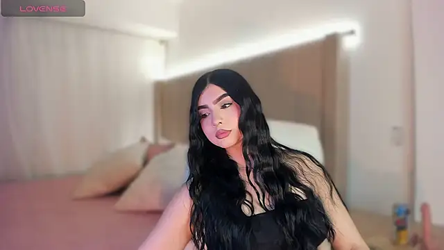 Snapshot of Sweety_Nicole_ chatting on July 2026 03:52:02 AM Sweety Nicole online show from July 2026 03:52:02 AM