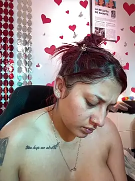 Snapshot of Nicol_V chatting on February 2026 04:46:02 AM Nicol V online show from February 2026 04:46:02 AM