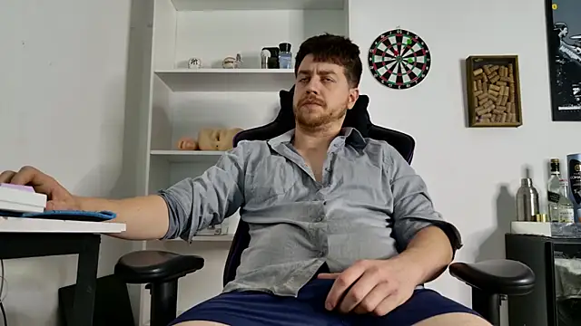 aaron nvk online show from November 2025 12:32:01 AM