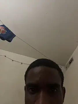 willie896 online show from April 2026 07:44:02 PM