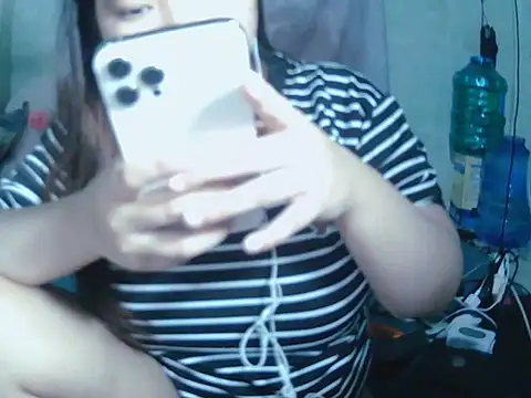 Lily3322 online show from July 2026 02:18:01 AM