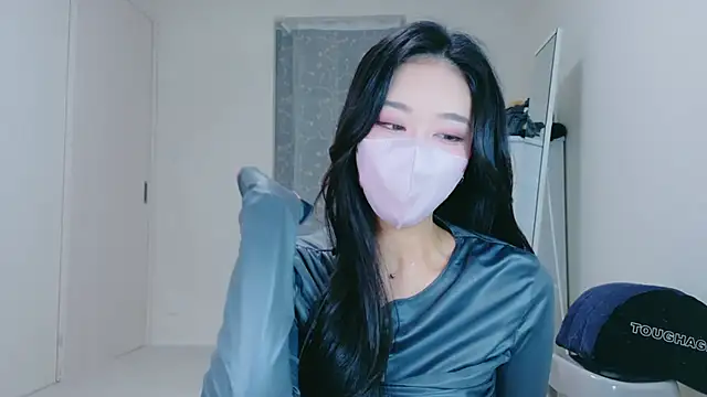 ramuchan desu online show from March 2026 12:18:02 AM