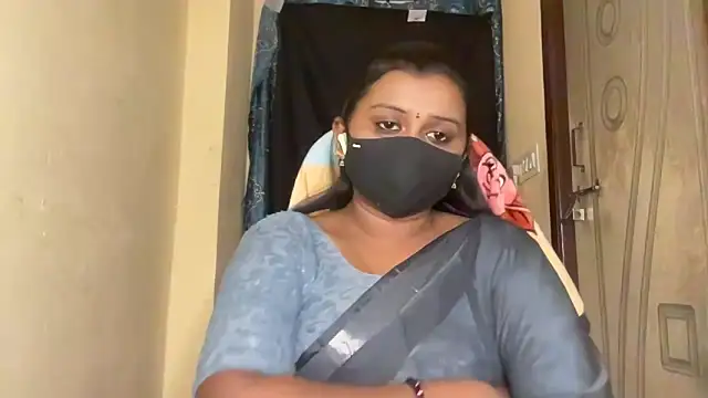 Pavani-Sexy online show from March 2026 06:58:02 PM