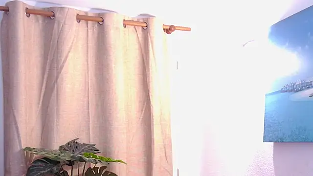 Snapshot of IvonneAndDom chatting on March 2026 10:42:02 AM IvonneAndDom online show from March 2026 10:42:02 AM