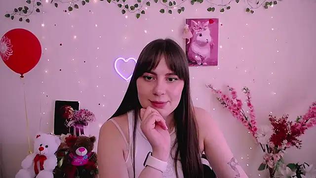 Amanda Bright  online show from April 2026 10:13:02 AM