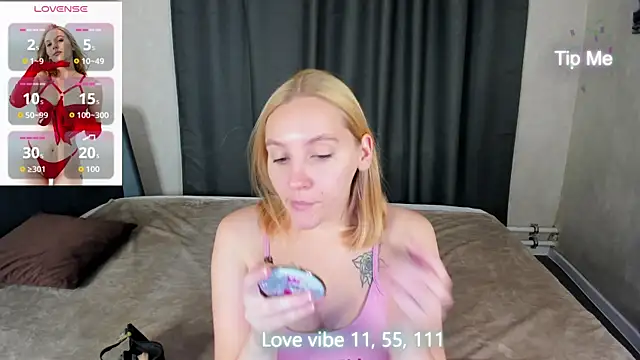 Anna Chelsea online show from October 2025 12:44:02 AM