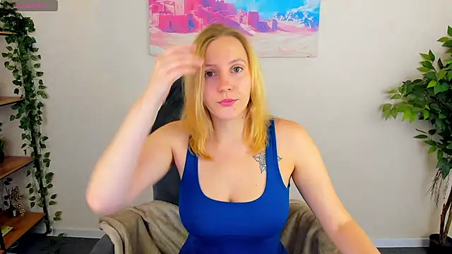Snapshot of Anna_Chelsea chatting on April 2026 12:24:01 AM Anna Chelsea online show from April 2026 12:24:01 AM