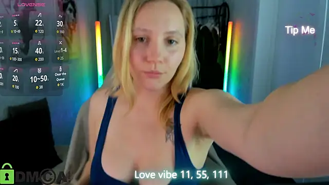 Snapshot of Anna_Chelsea chatting on May 2026 01:03:02 AM Anna Chelsea online show from May 2026 01:03:02 AM