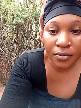 sweetLady89 online show from October 2025 04:16:01 AM