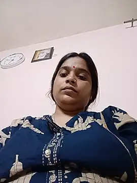 Snapshot of Trisha_71 chatting on July 2026 01:17:02 PM Trisha 71 online show from July 2026 01:17:02 PM
