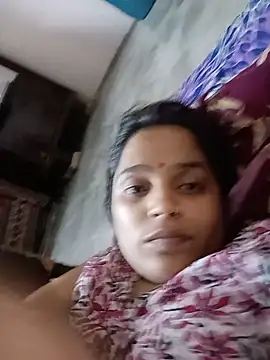 Snapshot of Trisha_71 chatting on July 2026 05:48:02 PM Trisha 71 online show from July 2026 05:48:02 PM