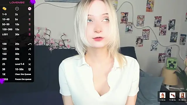 Megan--chan online show from February 2026 06:52:01 PM