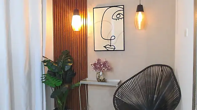 Lia Mar  online show from February 2026 06:15:01 PM