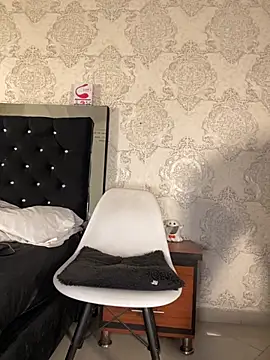 ThiagoBlaze online show from November 2025 03:05:01 AM