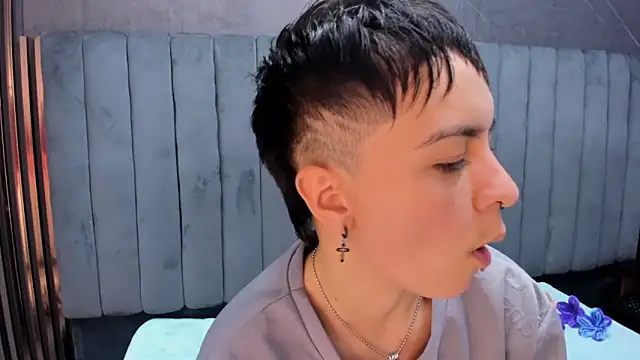 Snapshot of _Hannah_Hot chatting on February 2026 06:40:02 AM Hannah Hot online show from February 2026 06:40:02 AM