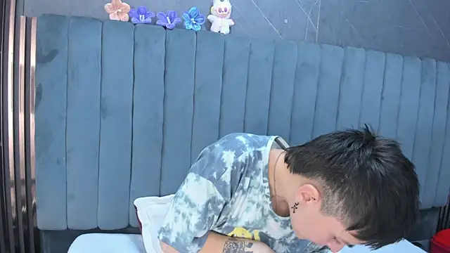 Snapshot of _Hannah_Hot chatting on February 2026 02:04:01 AM Hannah Hot online show from February 2026 02:04:01 AM