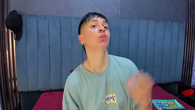 Snapshot of _Hannah_Hot chatting on February 2026 02:30:01 AM Hannah Hot online show from February 2026 02:30:01 AM