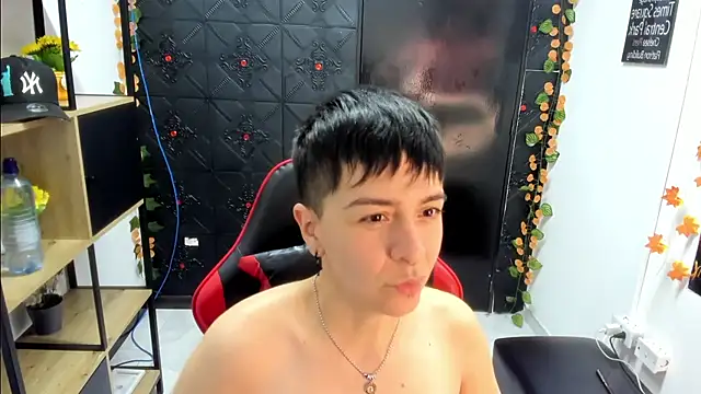 Snapshot of _Hannah_Hot chatting on February 2026 02:23:01 AM Hannah Hot online show from February 2026 02:23:01 AM