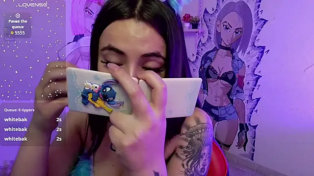 sofi lara28 online show from February 2026 12:23:01 PM