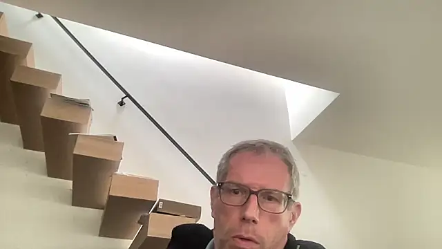 choupipat1 online show from April 2026 01:12:01 PM