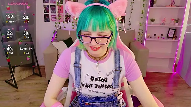 CoralineYoung online show from March 2026 07:37:02 AM