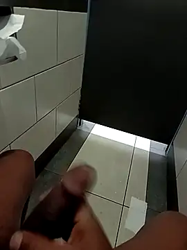 Snapshot of Chrisdee2 chatting on February 2026 12:37:01 PM Chrisdee2 online show from February 2026 12:37:01 PM